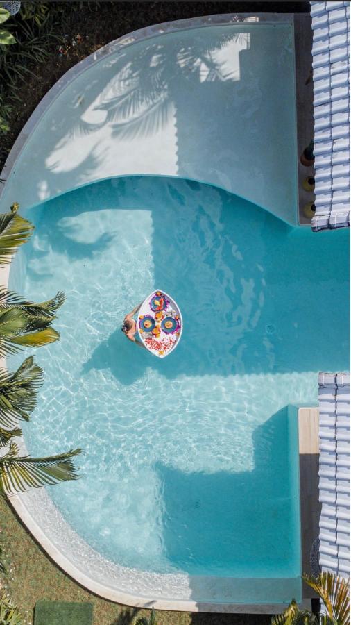 Cocowhite Villa Seminyak Exterior foto